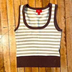 Sweater vest size XS